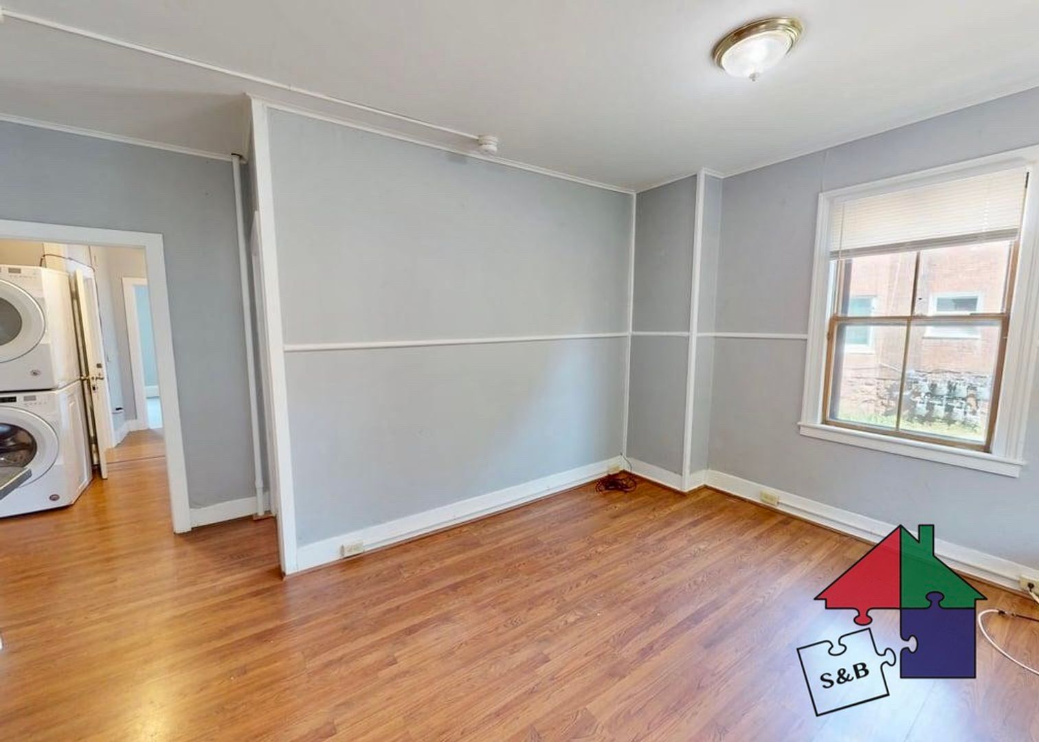 Burlington Apartment: 217 South Union Street