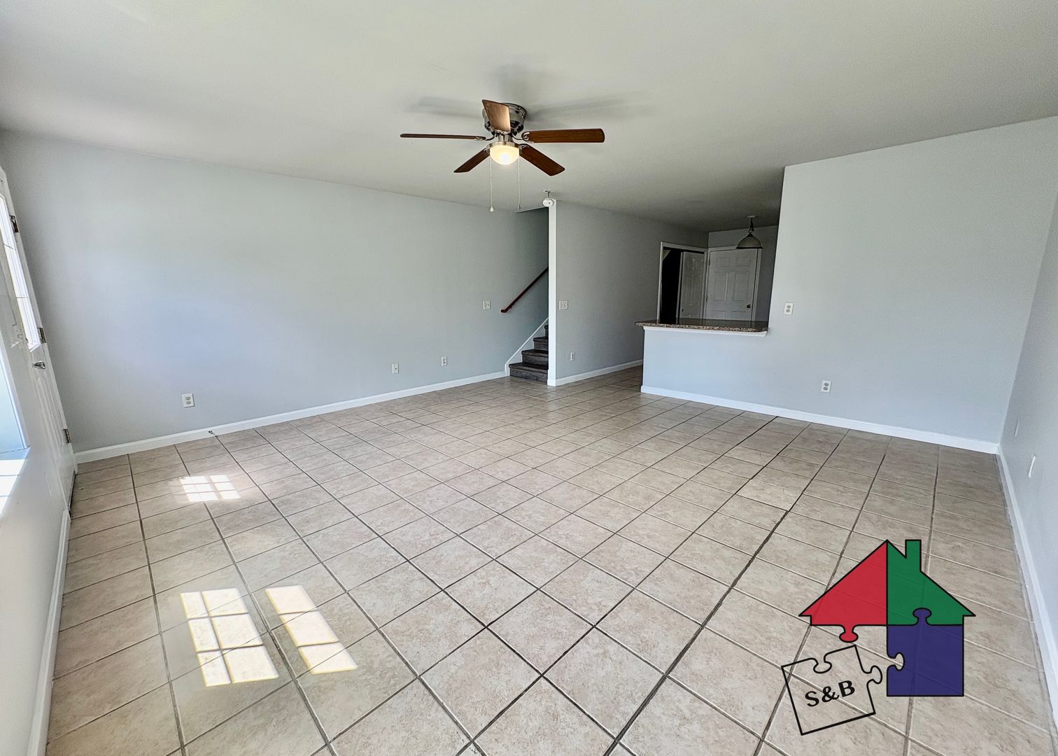 Milton Apartment: 368 US RT 7