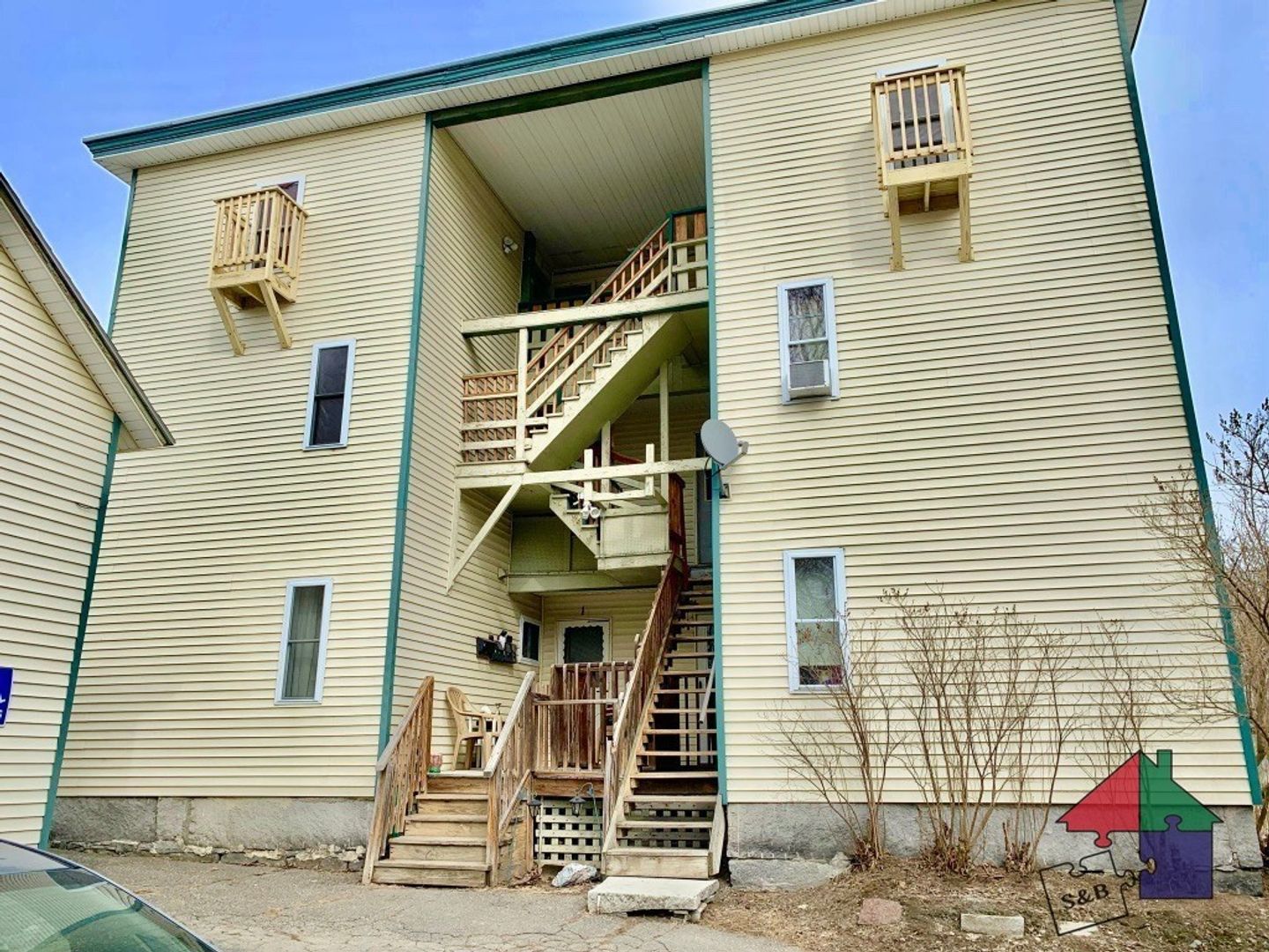 Barre Apartment: 69 Perry St