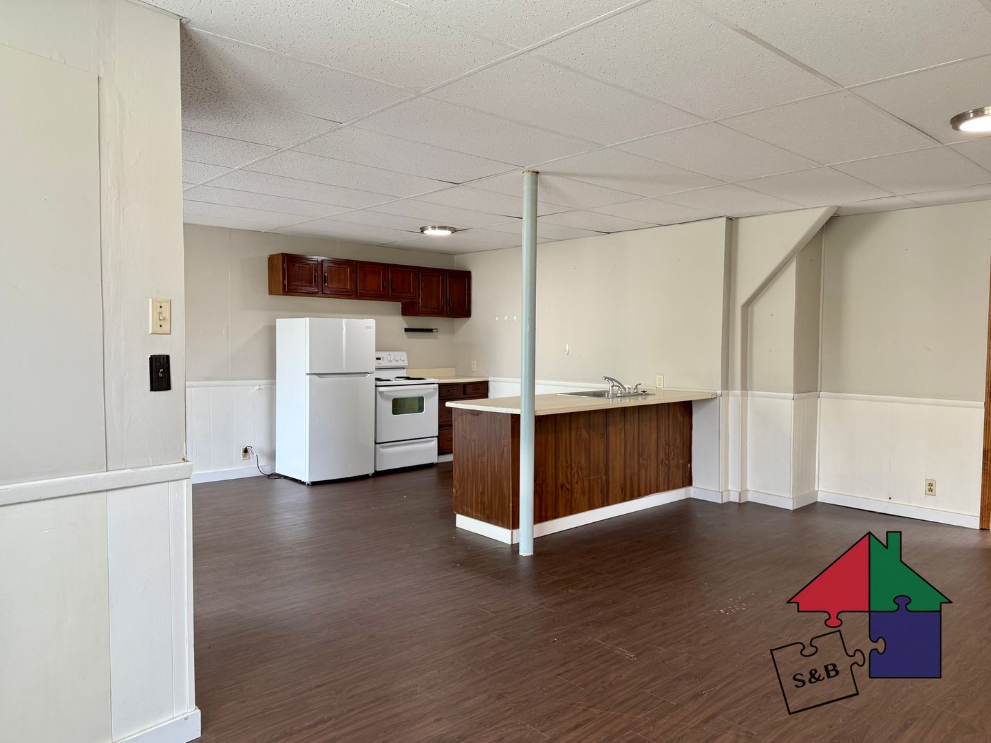 Barre Apartment: 161 Washington St