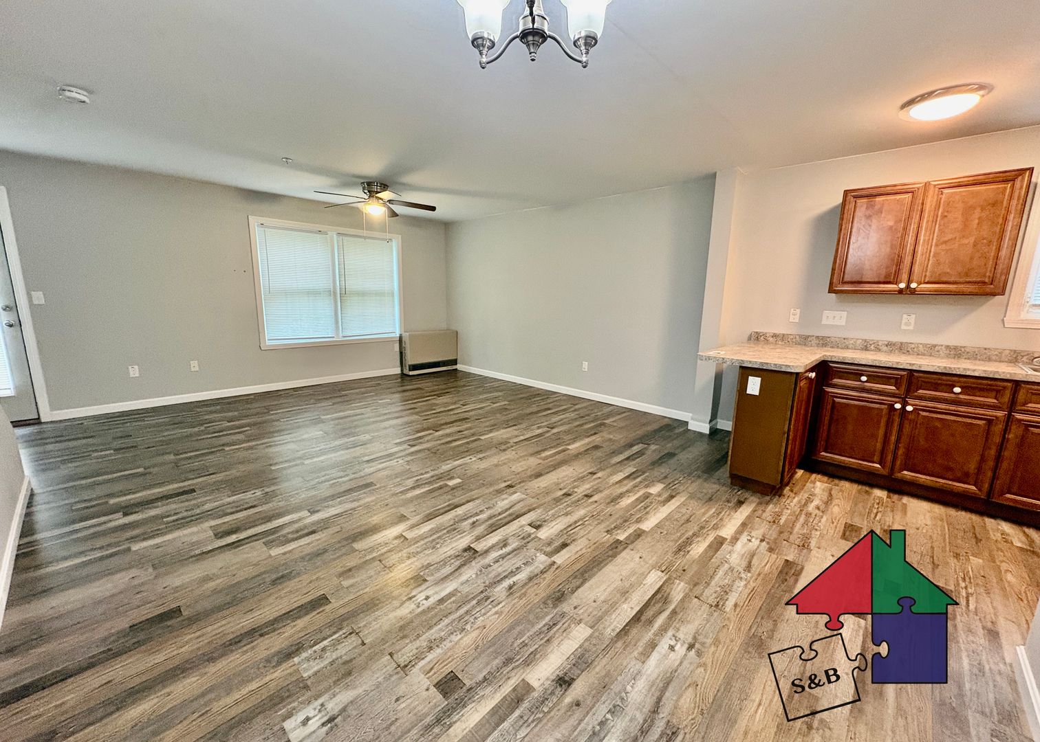 Milton Apartment: 444-452 US Rt 7 South
