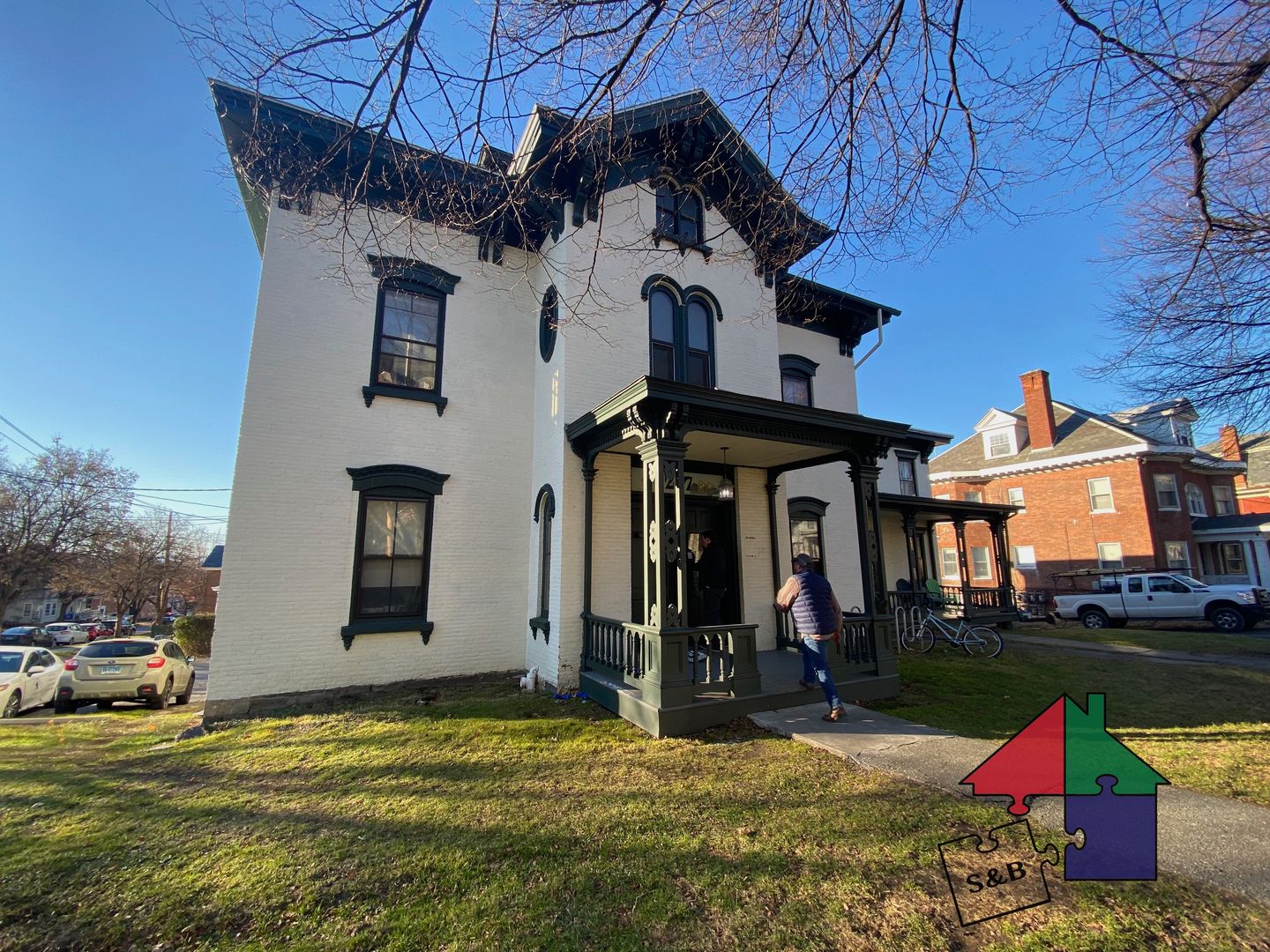 Burlington Apartment: 217 South Union Street