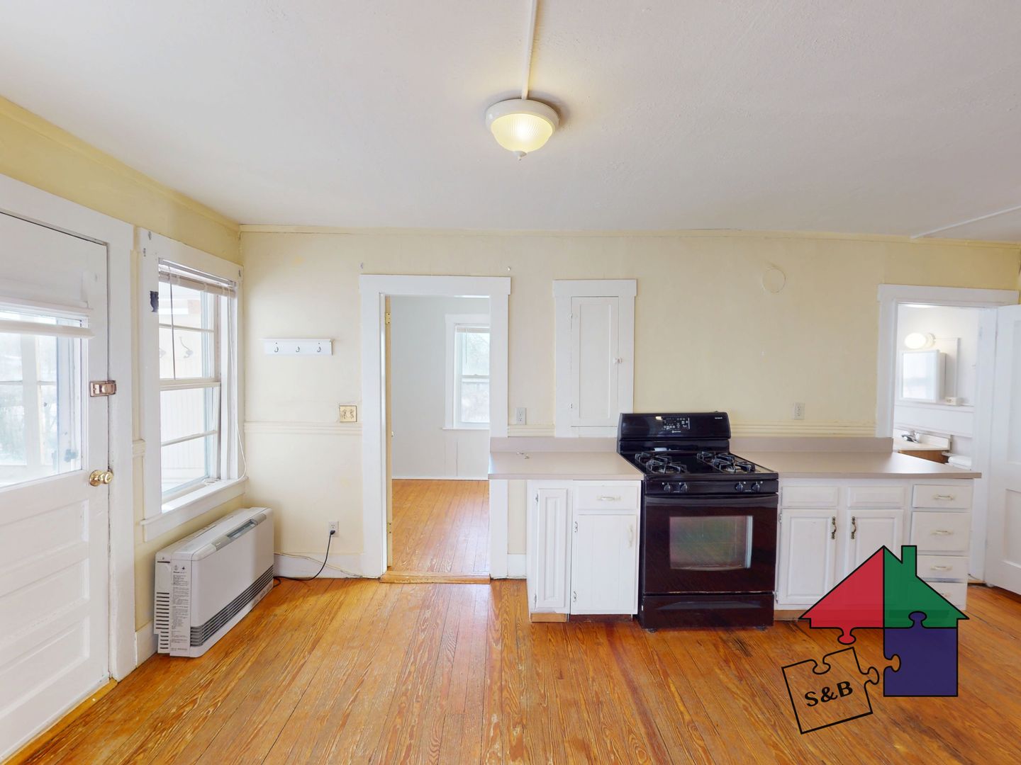 Barre Apartment: 6 Bolster Rd