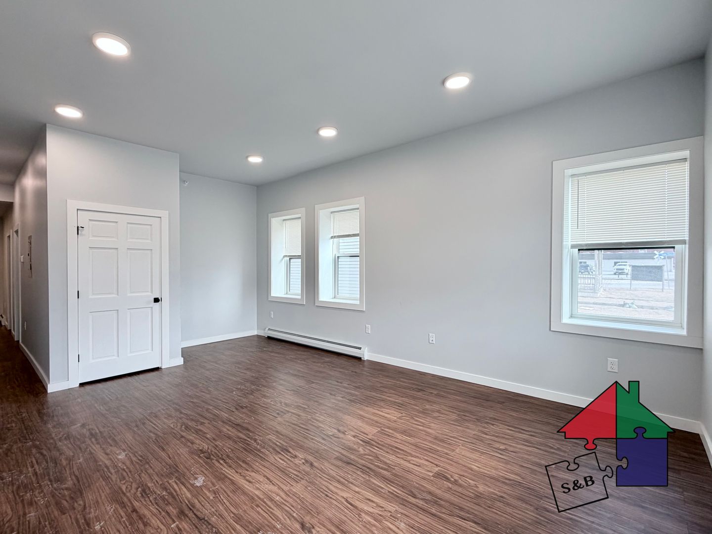 Barre Apartment: 33 Granite St