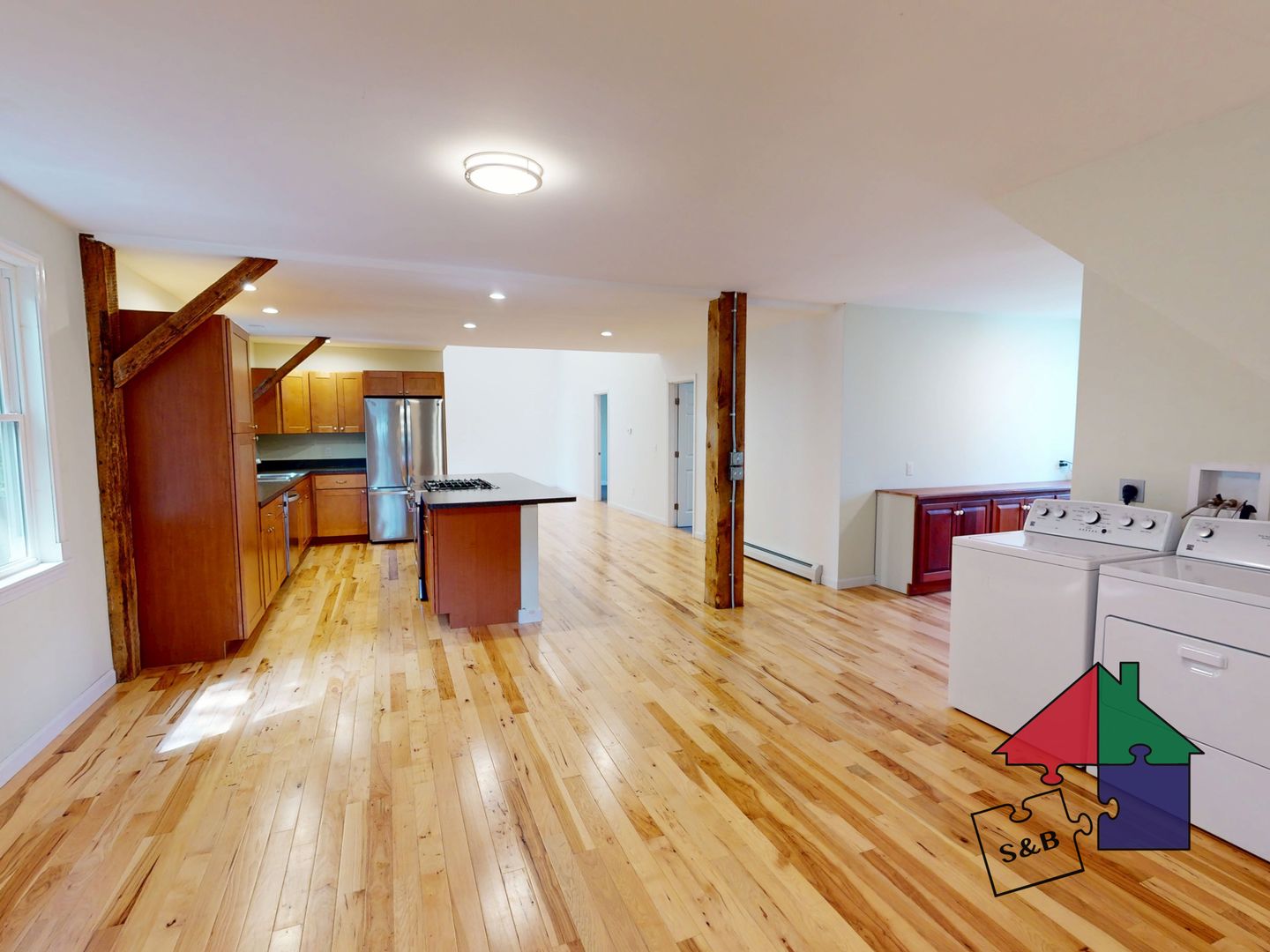 Northfield Apartment: 118 South Main Street