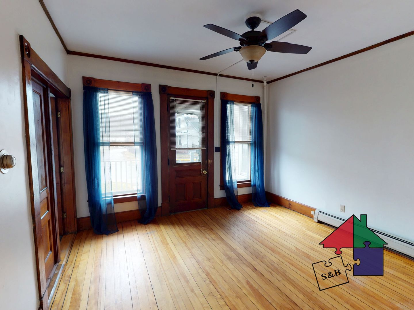 Barre Apartment: 111 Summer St.