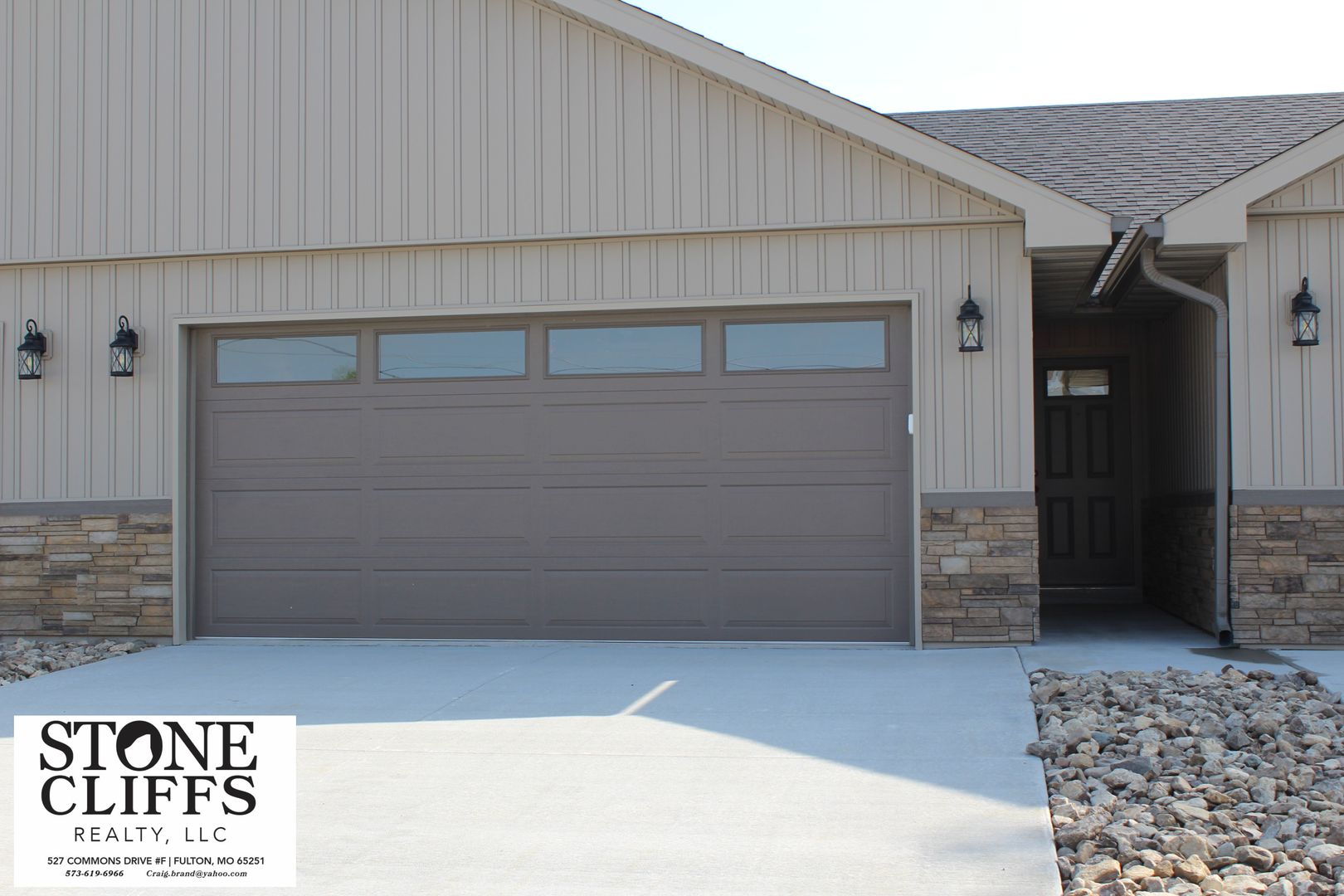 Jefferson City Townhome: 904 Scott Station Road