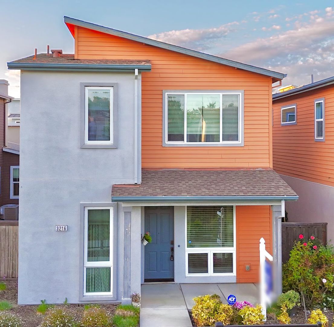 Davis House: 3216 Koso Ter.