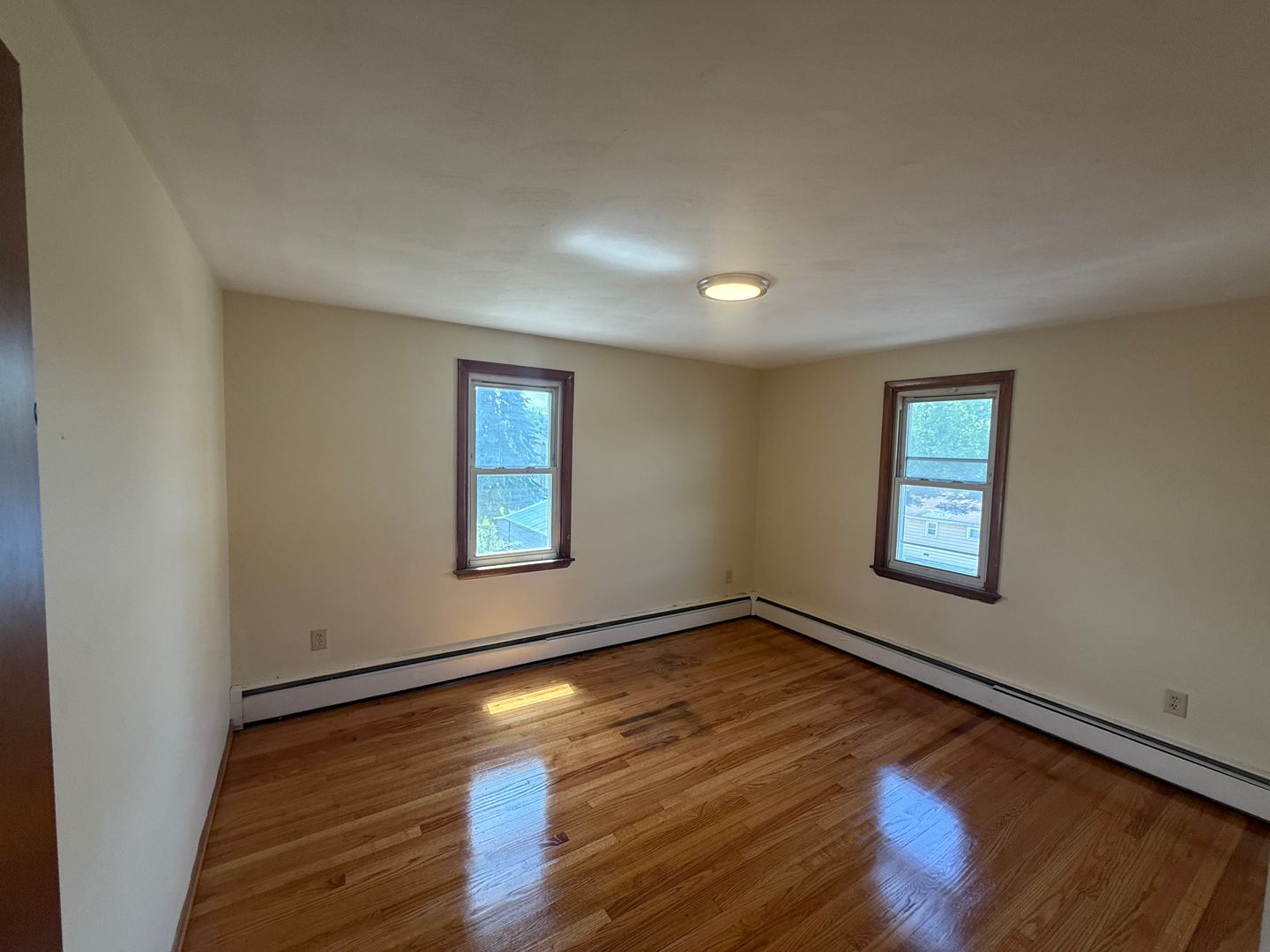 Old Forge Apartment: 520 Oak St