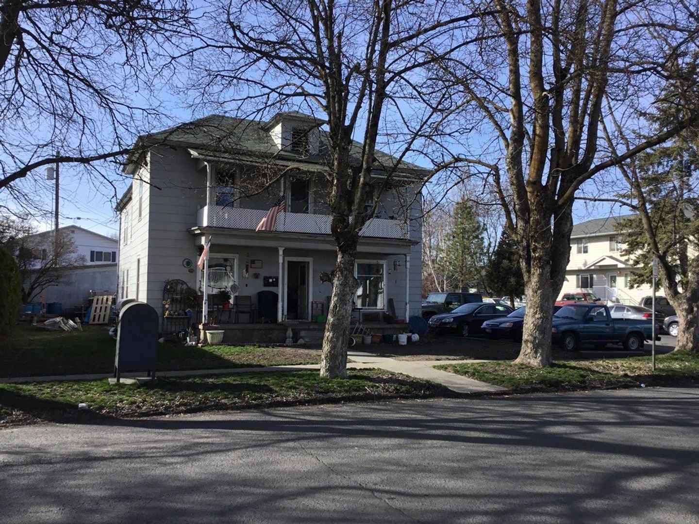 Moscow Apartment: 413 S Asbury St.