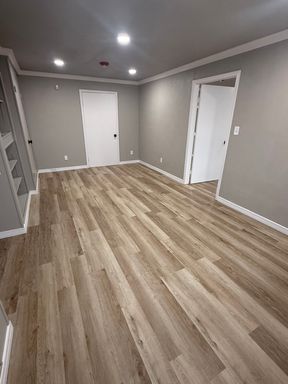 Commercial Space For Lease Available NOW! – photo 1