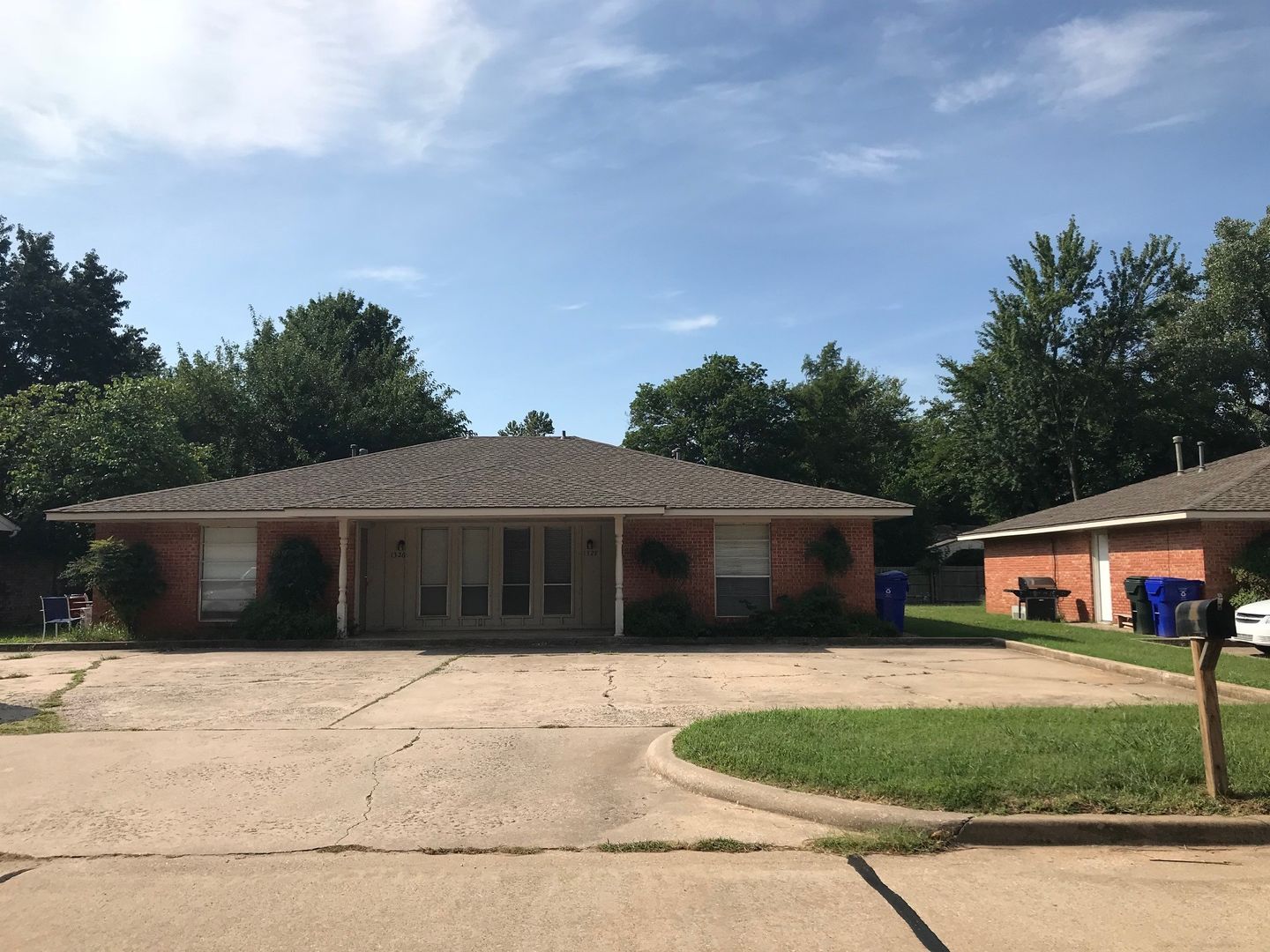 Norman House: 1406 Rebecca Lane