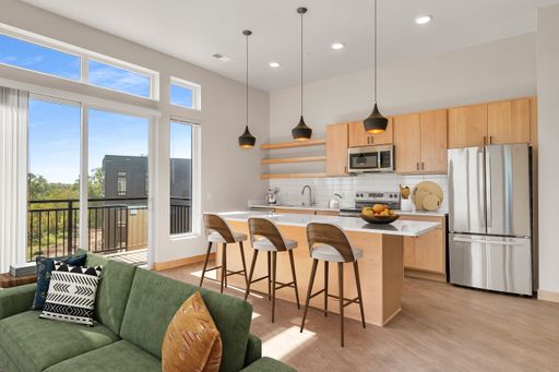 2G (With Patio) Floor Plan - 2 Bedroom - Eastside – photo 1