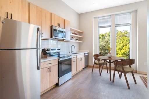 0A Floor Plan - Studio - Eastside – photo 1