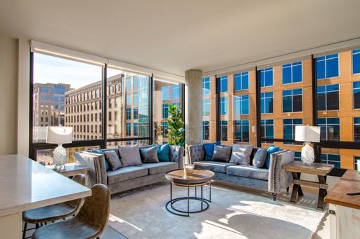 Lilac Floor Plan - Fully Furnished - Downtown – photo 1