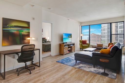 Hancock Floor Plan - 2 Bedroom Fully Furnished - Downtown – photo 1
