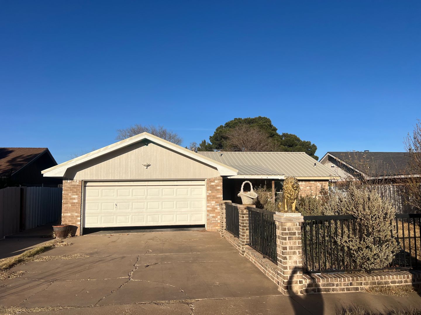 Lubbock House: 5906 13th Street