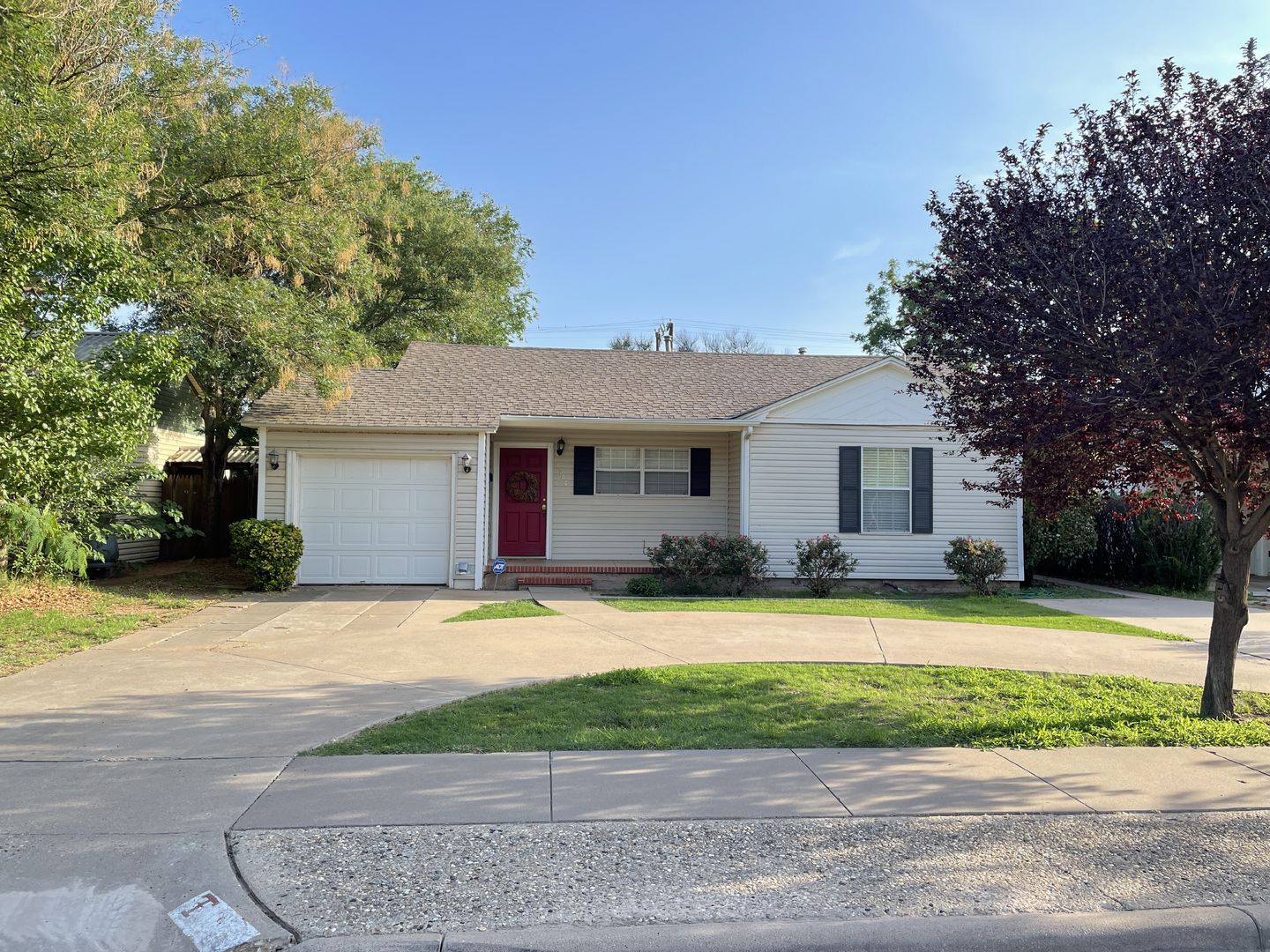 Lubbock House: 2706 27th Street