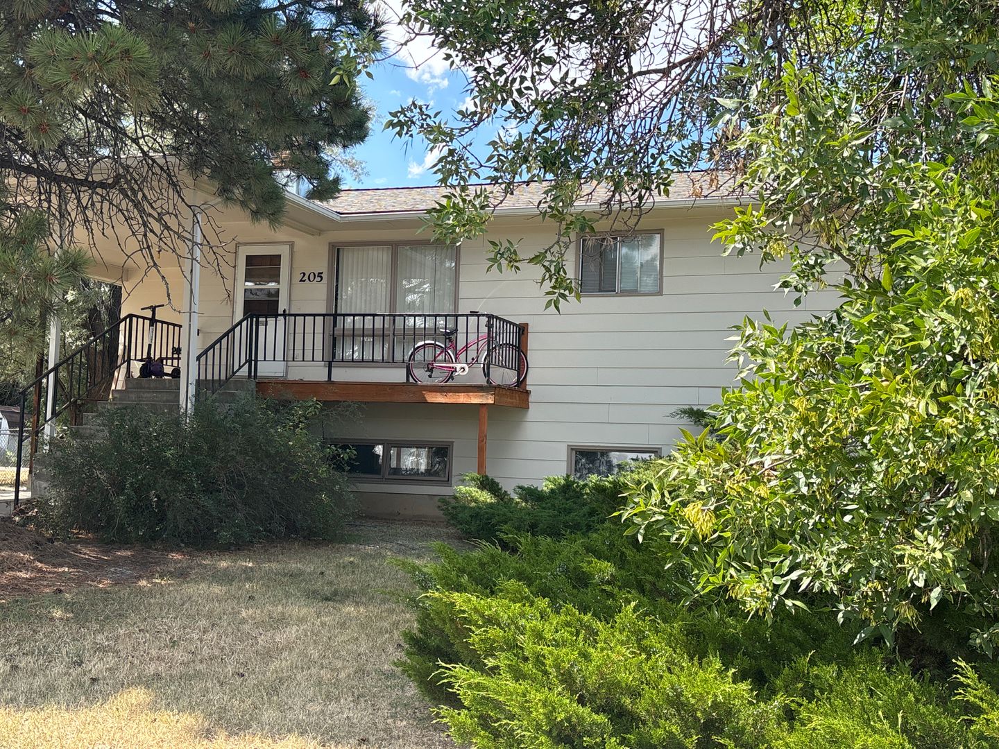 Bozeman Apartment: 205 20th