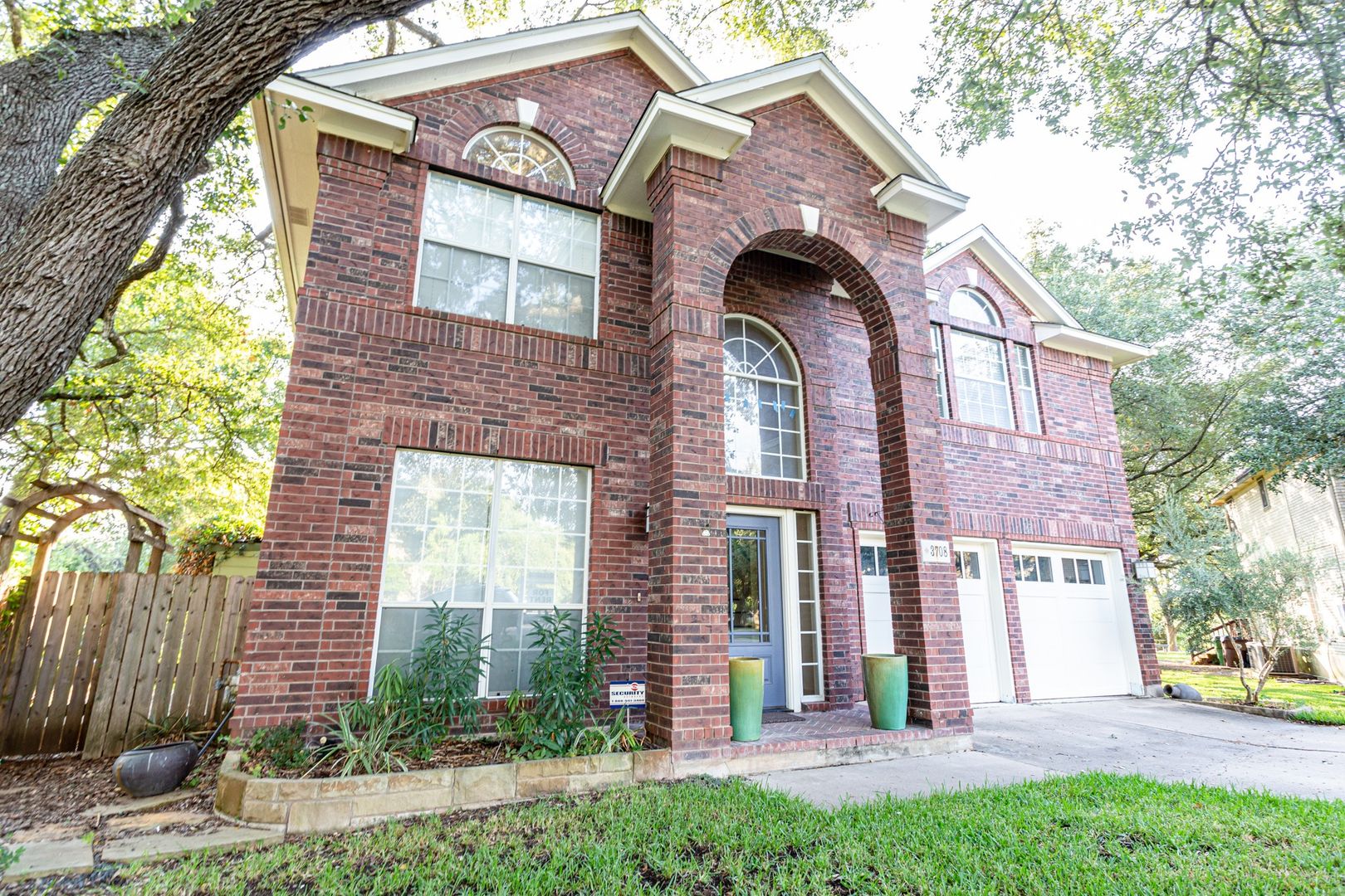 Round Rock House: 3708 Galena Hills Loop