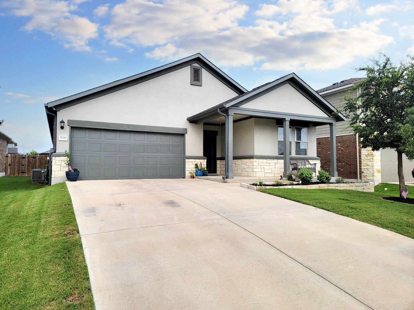 Pflugerville House: 3720 Soft Shore Lane