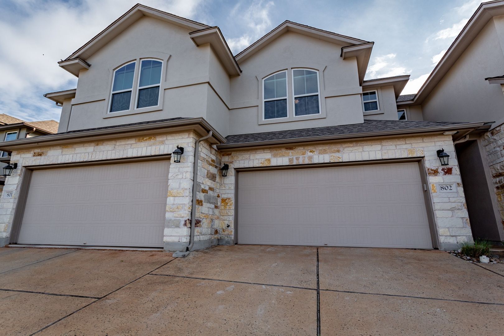 Austin House: 13400 Briarwick Dr #802