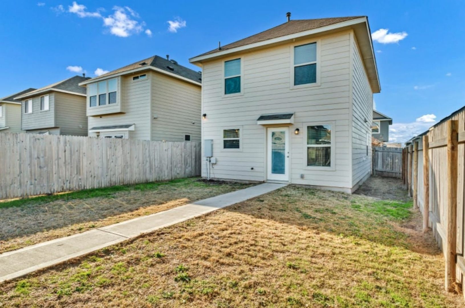 Austin House: 4611 Graceful Lane