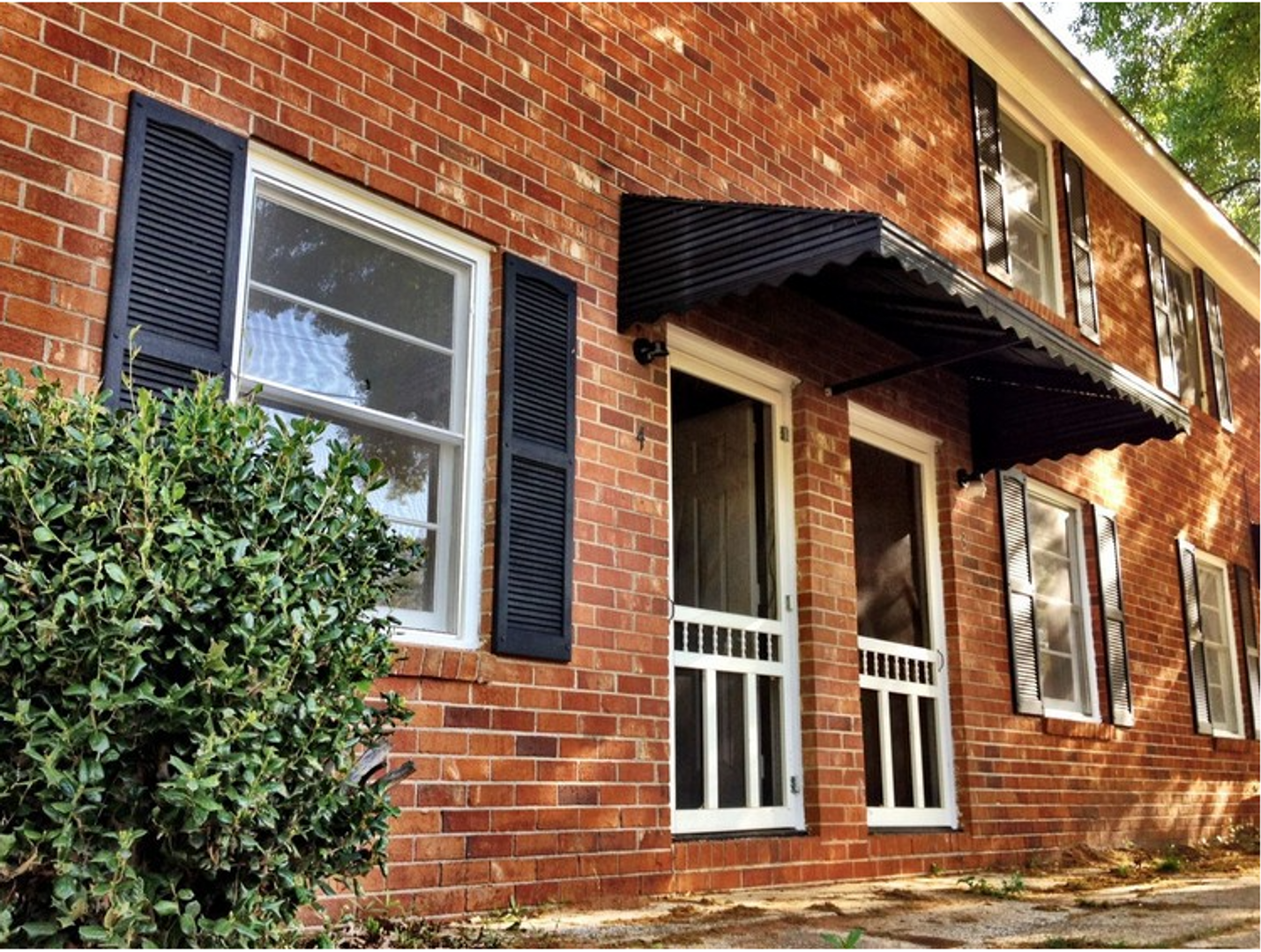 Greenville Apartment: 298 Nichol Street