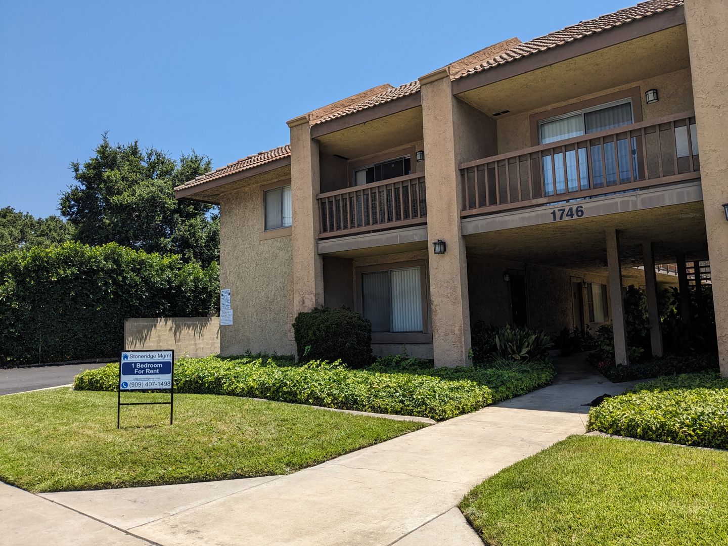 Glendora Apartment: 1746 S Sunflower Ave.