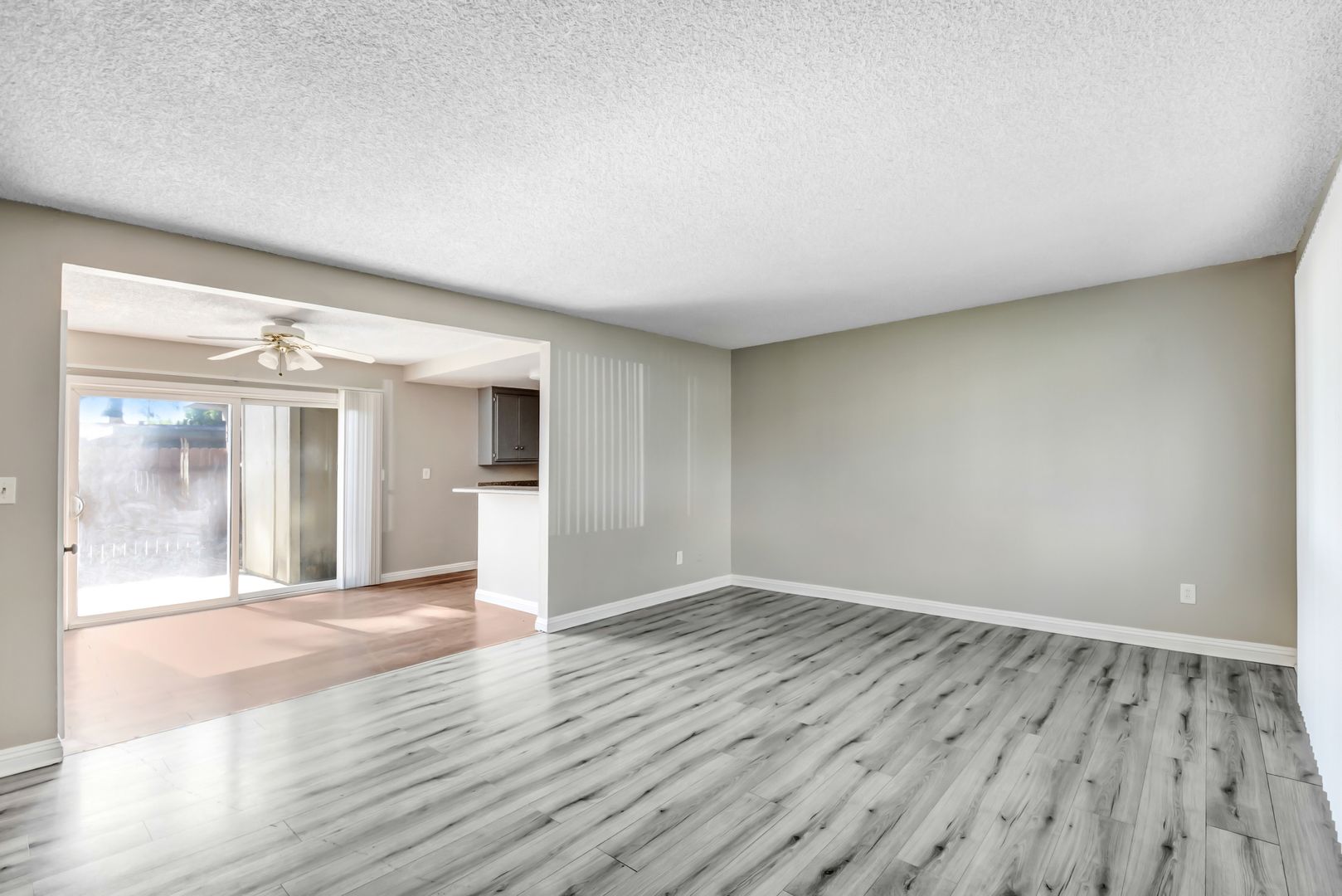 Claremont Apartment: 512 W San Jose Ave