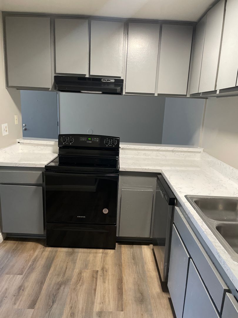 San Bernardino Apartment: 1275 E Date St.