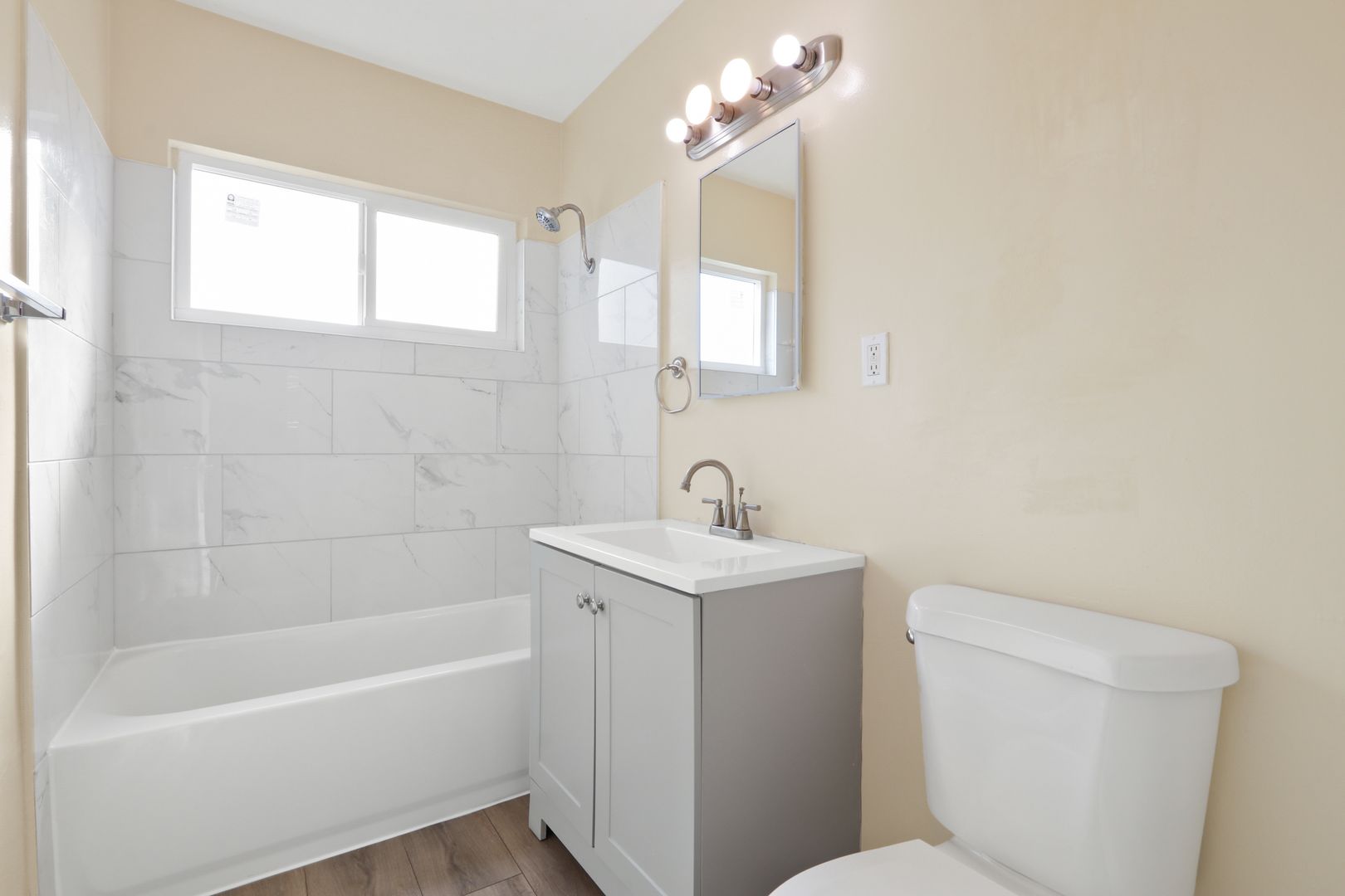 Bellflower Apartment: 10132 Alondra Blvd. & 16102 Cornuta Ave.