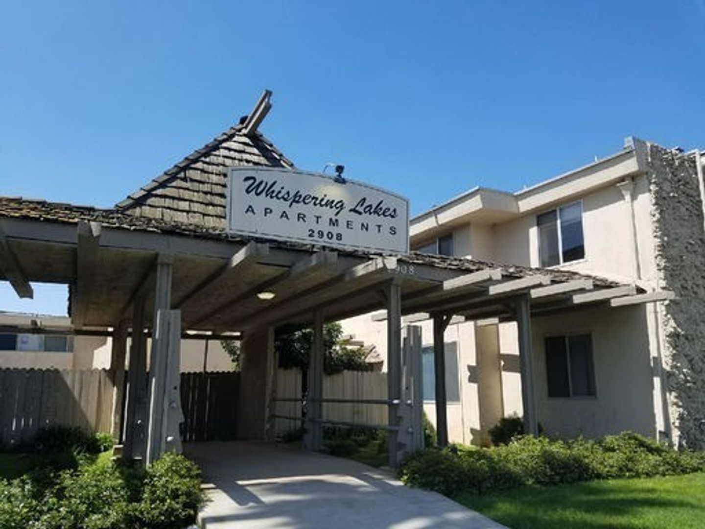 Ontario Apartment: 2908 S. Whispering Lakes Ln