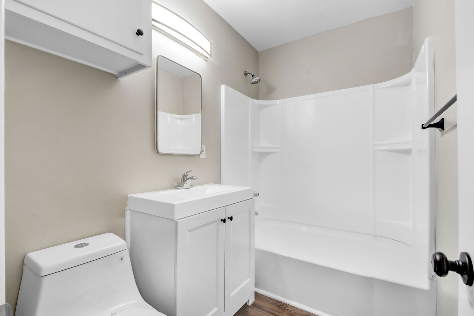 Montebello Apartment: 241 E Fremont Square