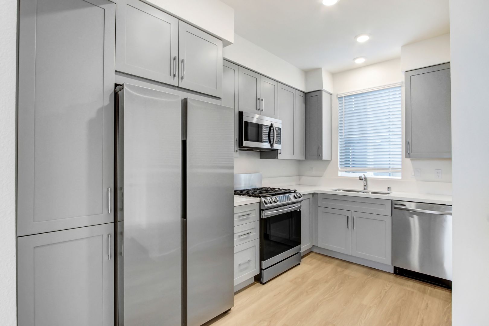Ontario Apartment: 221 N Mountain Ave