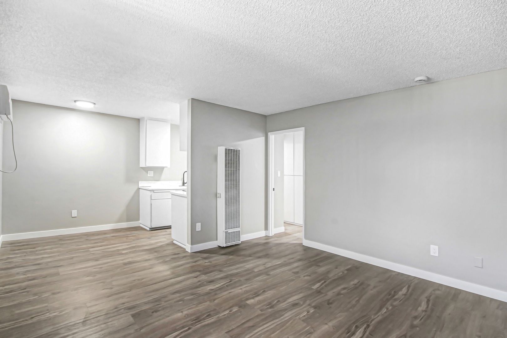 Fontana Apartment: 8919 Mango Ave