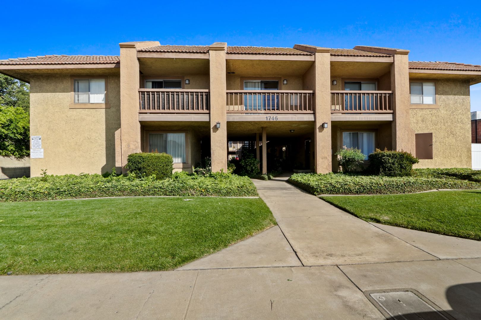Glendora Apartment: 1746 S Sunflower Ave.