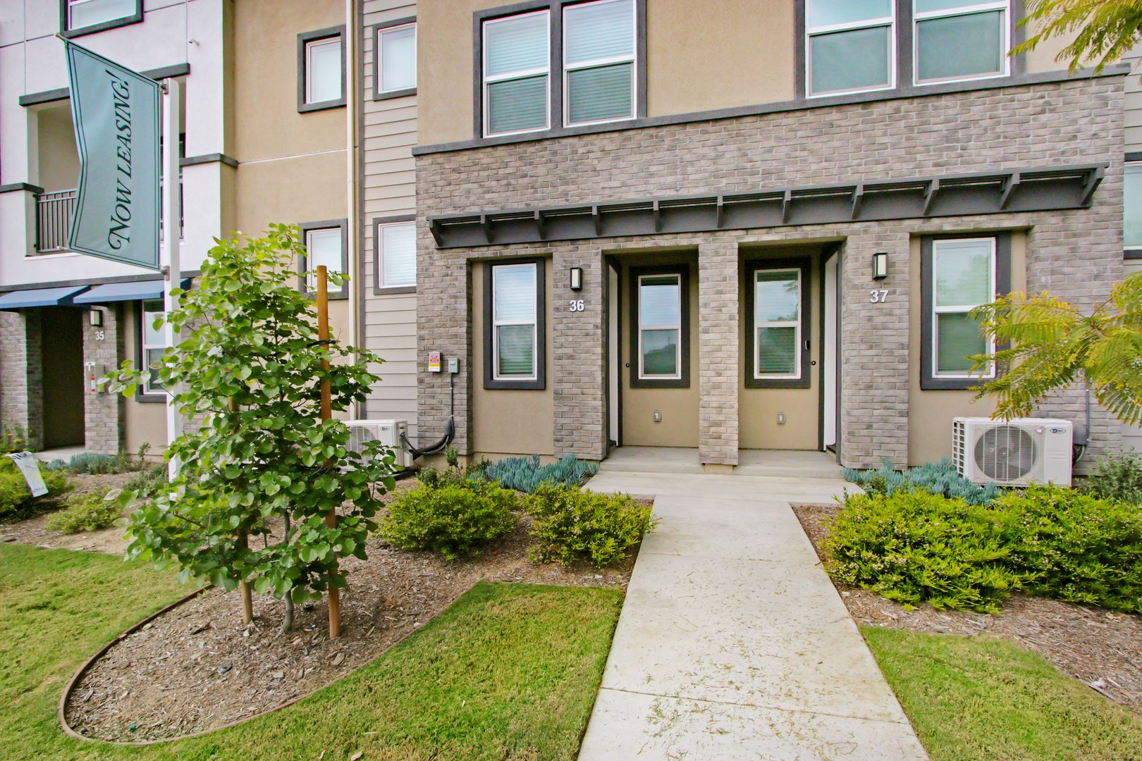 Ontario Apartment: 221 N Mountain Ave