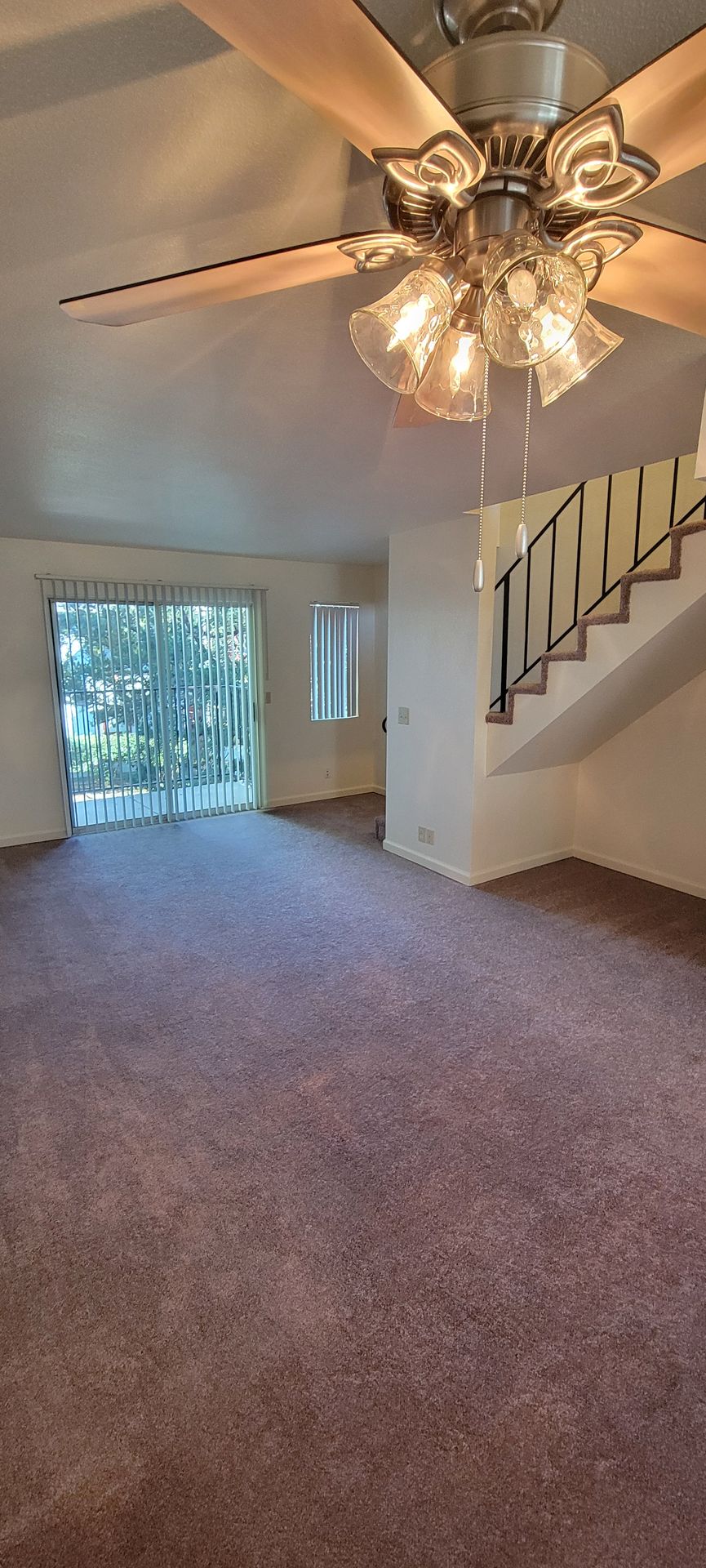 Davis Apartment: 2950 Portage Bay West