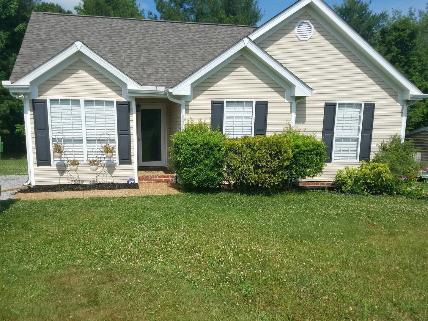 Thompson Station House: 2860 Maple Circle