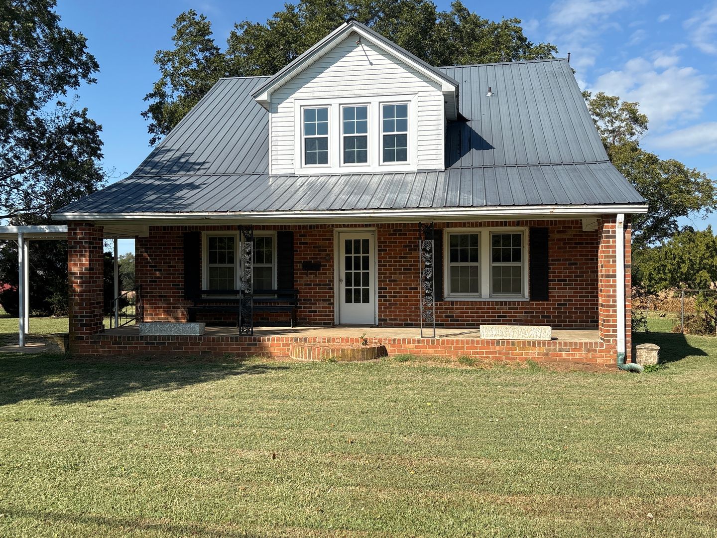 Hillsboro House: 4350 Stephenson Road
