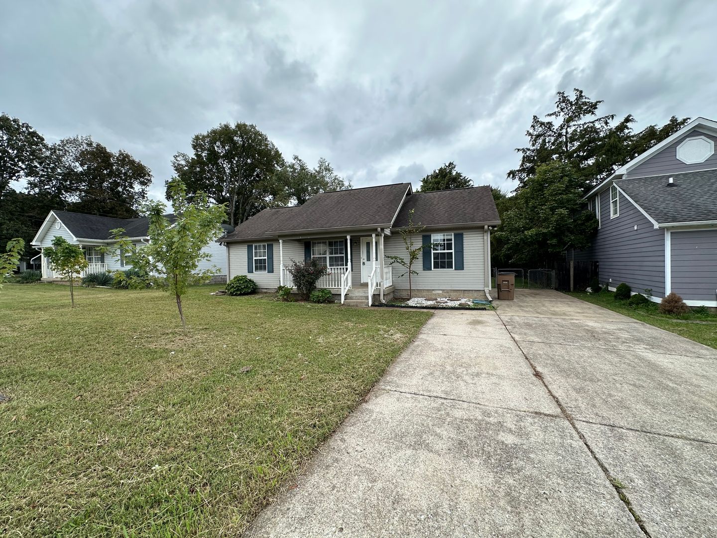 Antioch House: 4924 Deerhaven Dr.