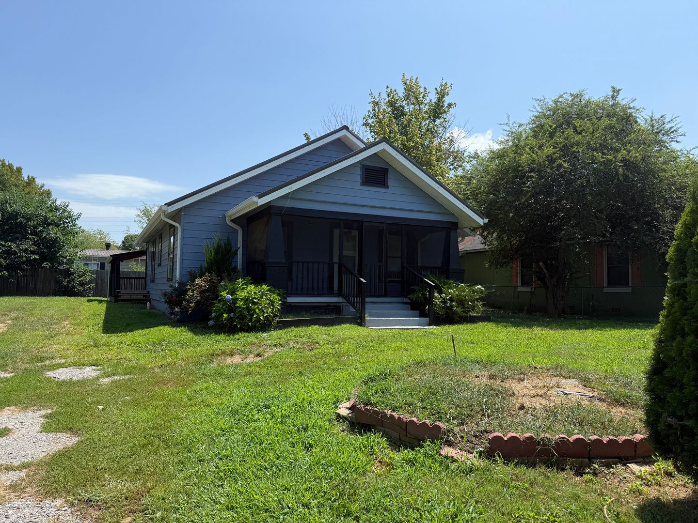 Cleveland House: 1221 Wilson Ave SE