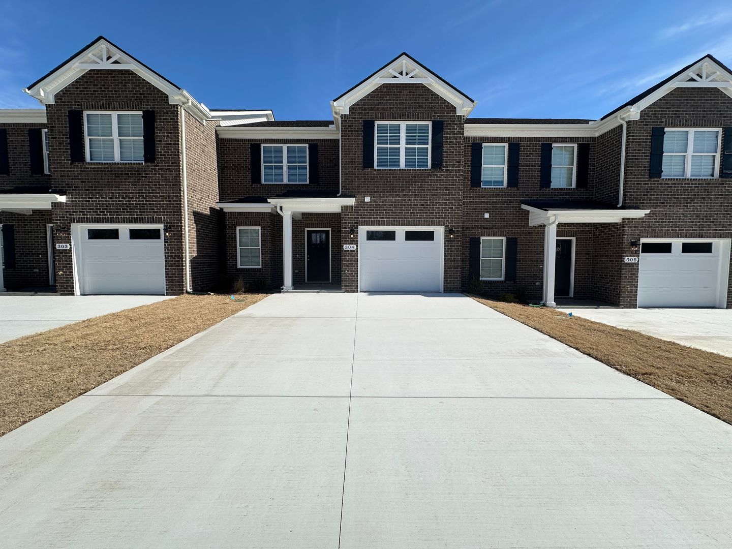 Shelbyville Townhome: 1850 Madison Way