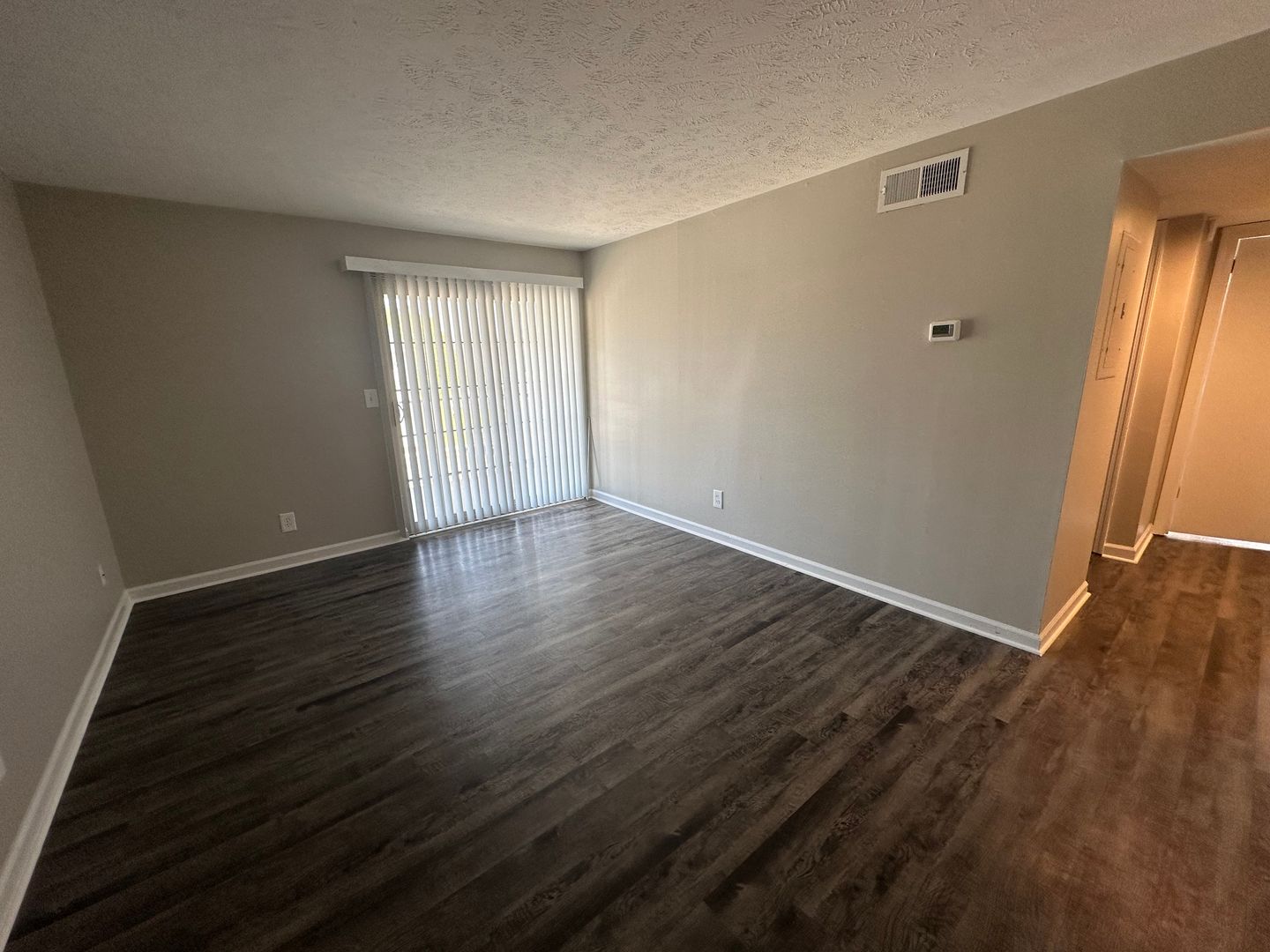 Murfreesboro Apartment: 1455 Lascassas Pike