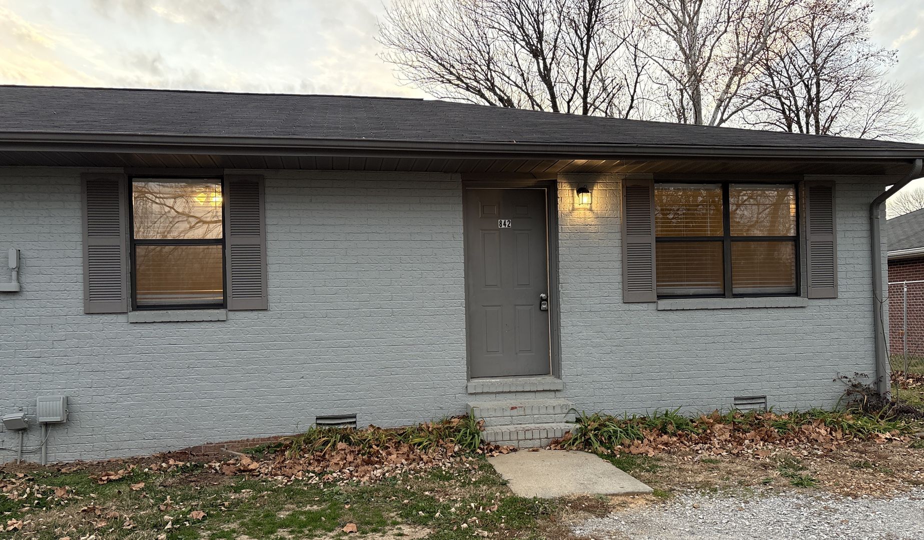 Manchester Townhome: 842 S. Spring St