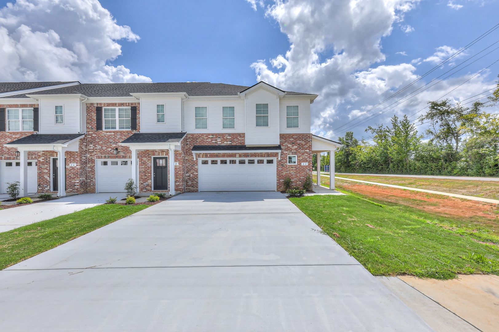 Tullahoma House: 22 Hardwood Road
