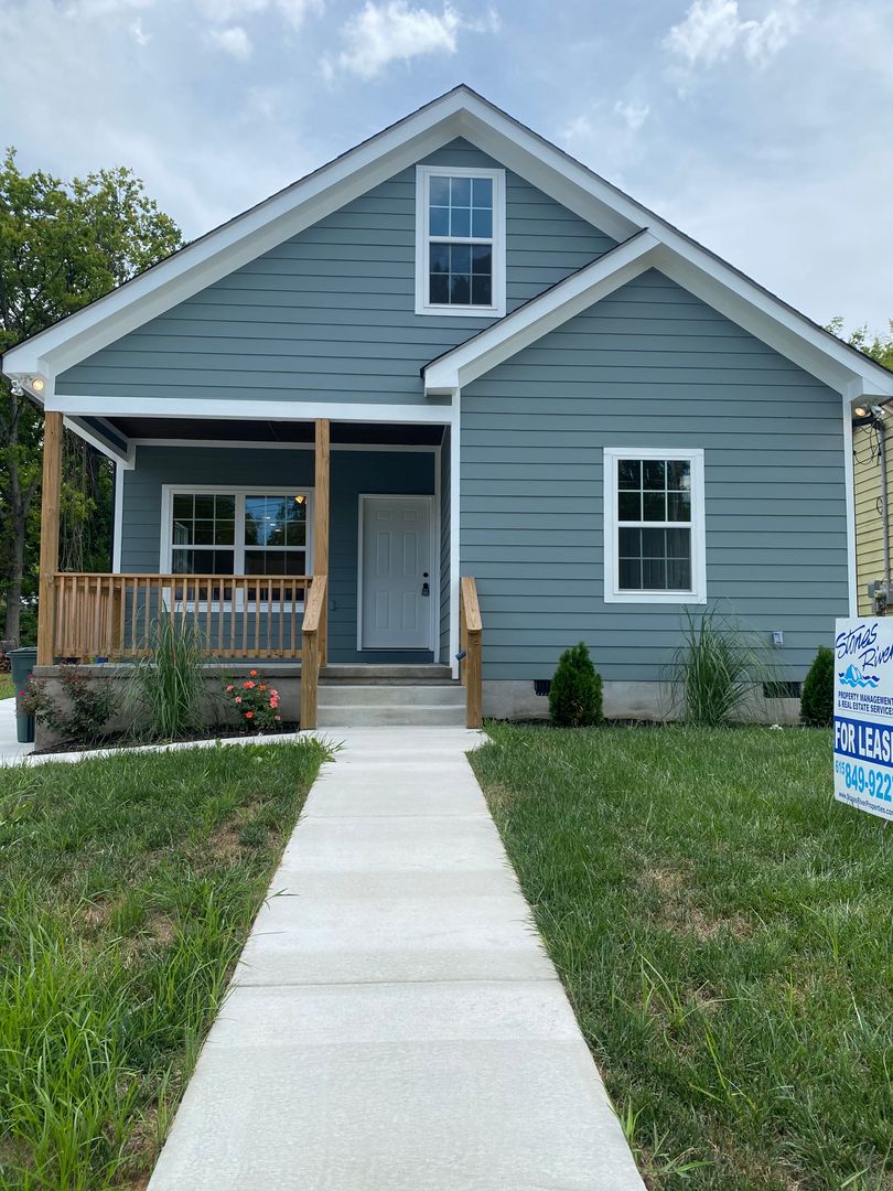 Chattanooga House: 4106 12th Ave.