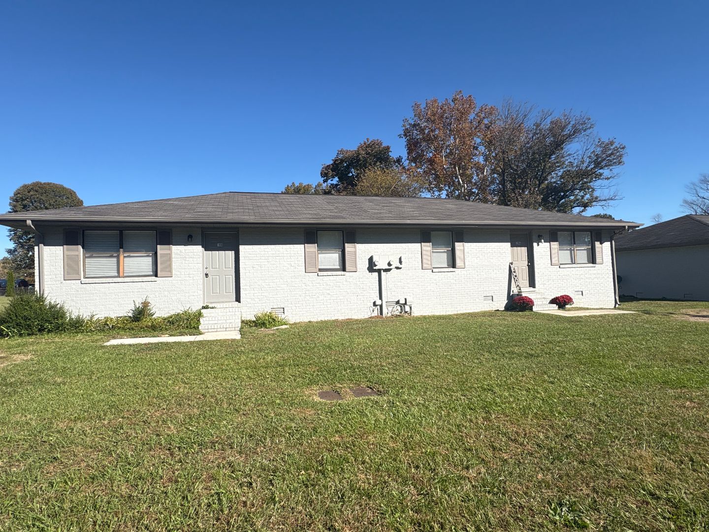 Manchester House: 108 Wiley St