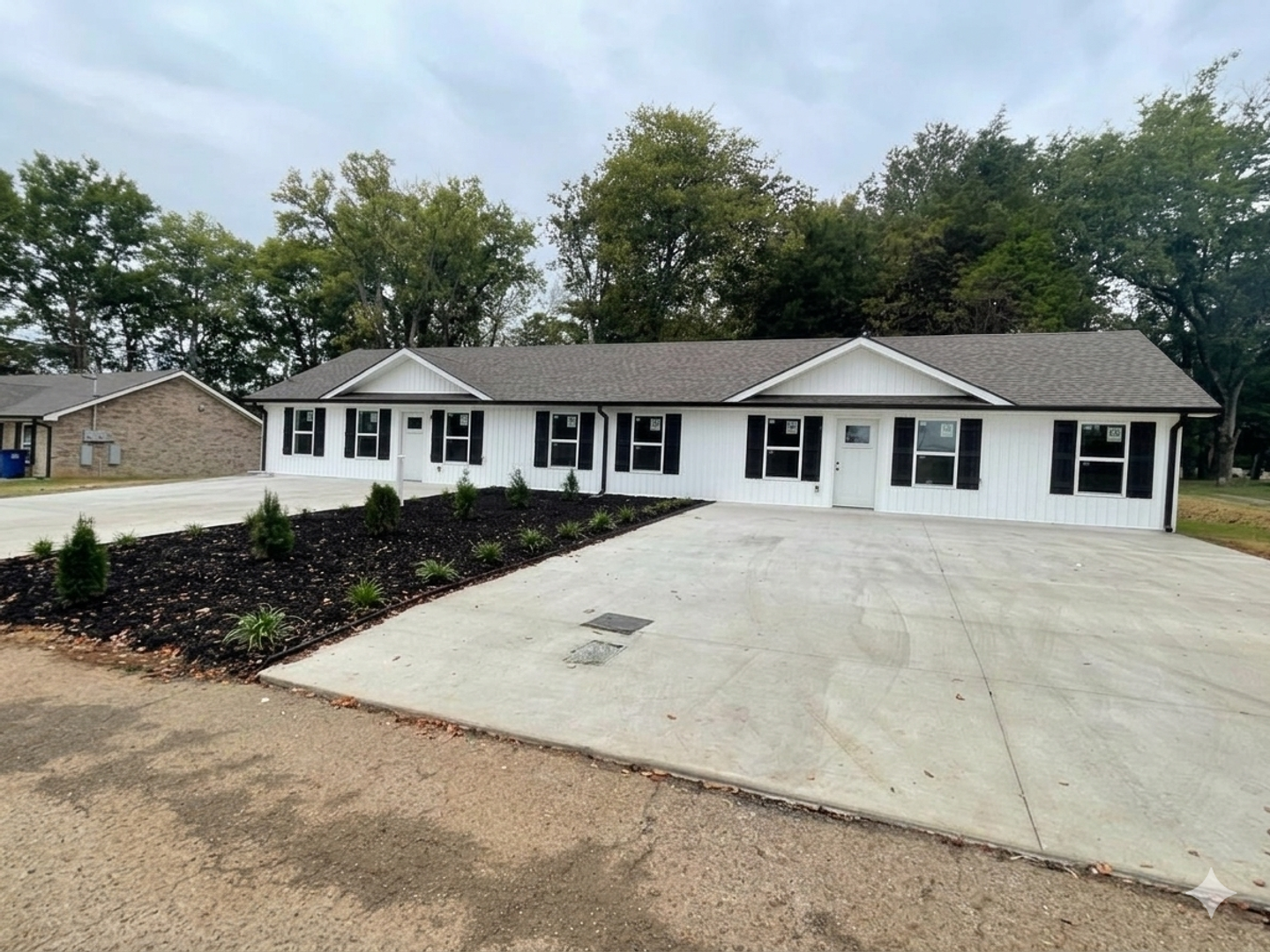 Shelbyville Townhome: 111 West End Avenue